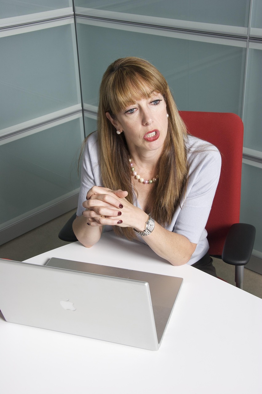 Négocier son salaire de conseiller commercial : techniques